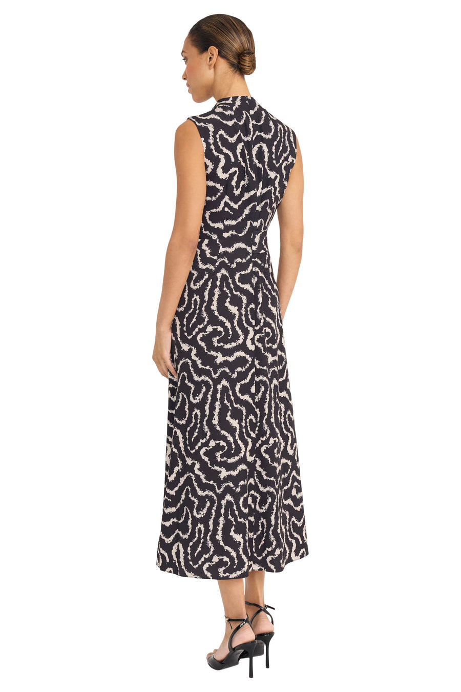 Brigitte Maxi Sleeveless Dress in Coral Maze